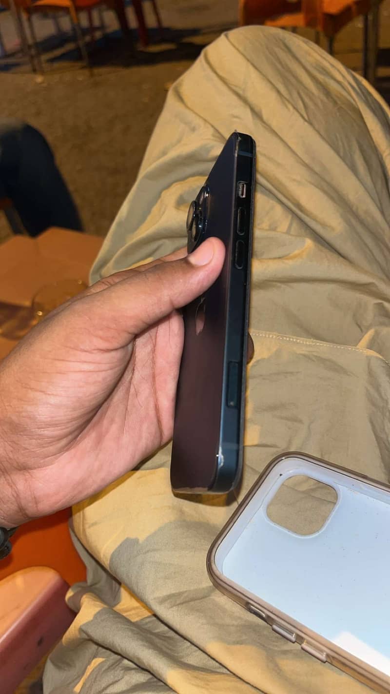 Iphone 13 3