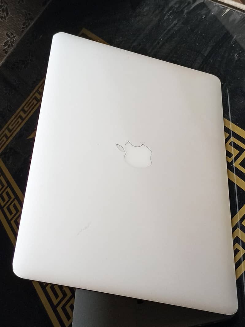 Apple 0