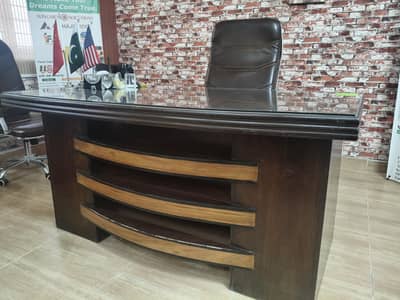 Executive table with chair & two visitors chair