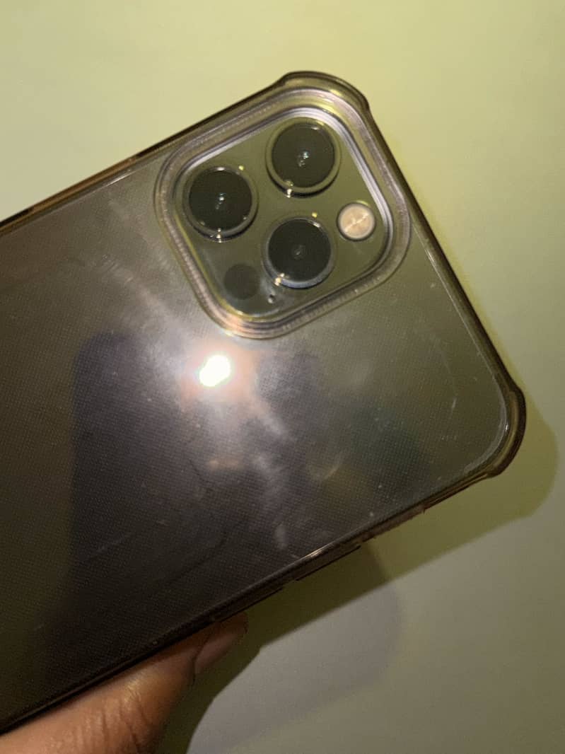 Apple iPhone 12 Pro 15