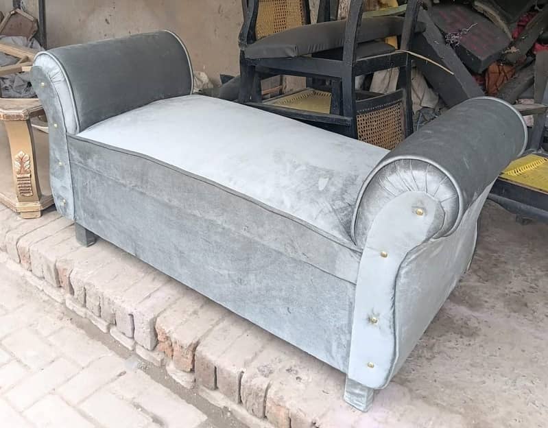 Dewan Sofa 0