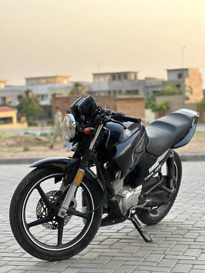 Yamaha YBR 125G - Punjab Registered | Bio On Spot | Custom Exhaust