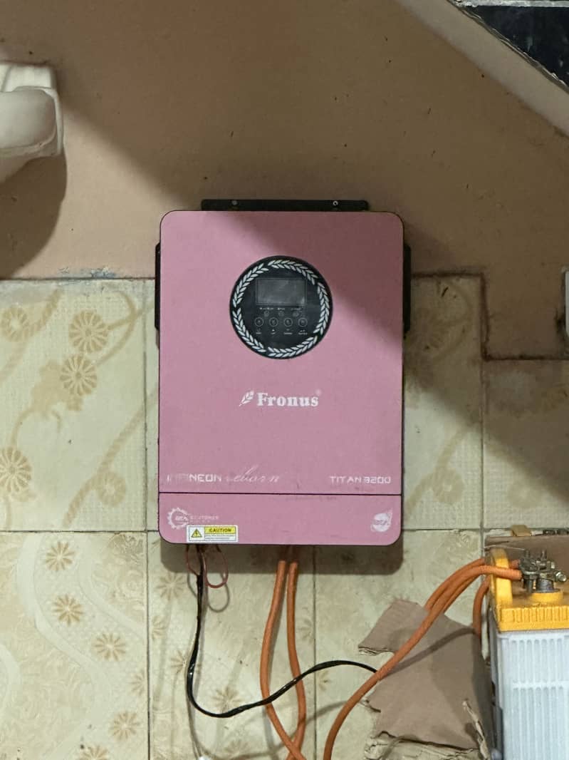 Fronus 3200 0