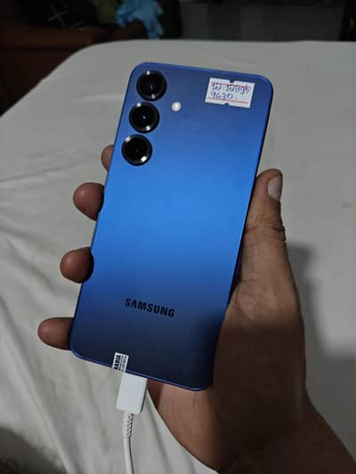 Samsung S25 12/128 8elite. sim lock allok like new read add
