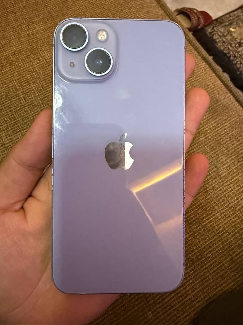 Apple iPhone 14 2