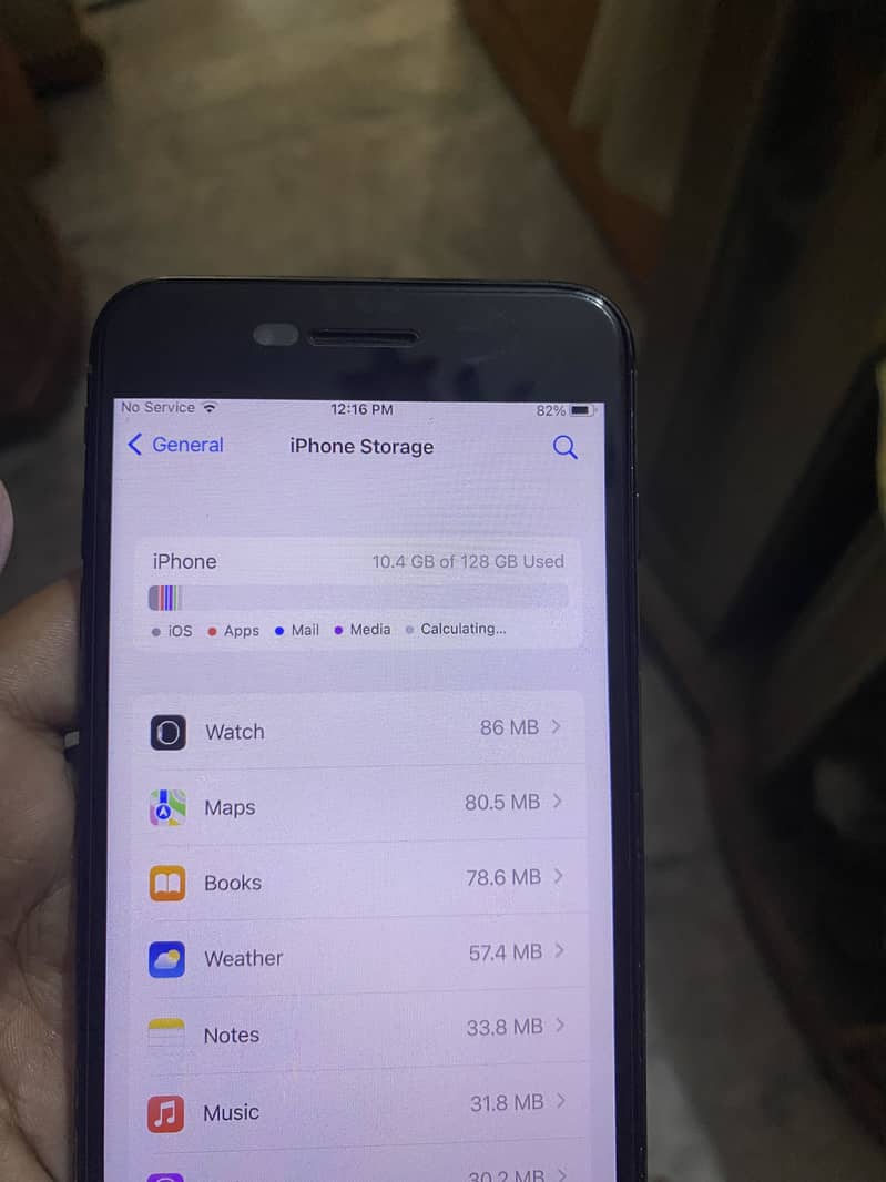 Apple iPhone 7 Plus 1