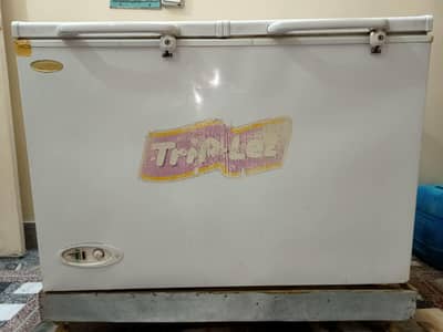 Waves Triplet Deep Freezer– 8/10