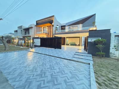 Luxury Living Redefined 2 Kanal Designer House For Sale In Valencia Town