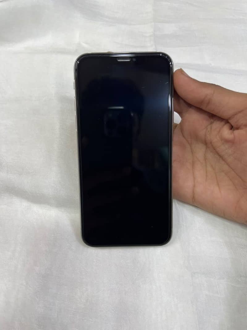 Apple iPhone X 0