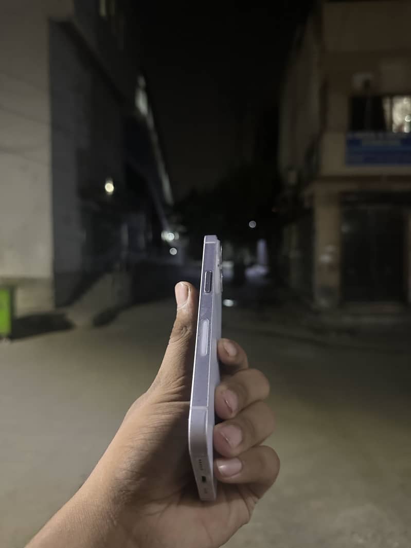 IPHONE 14 4
