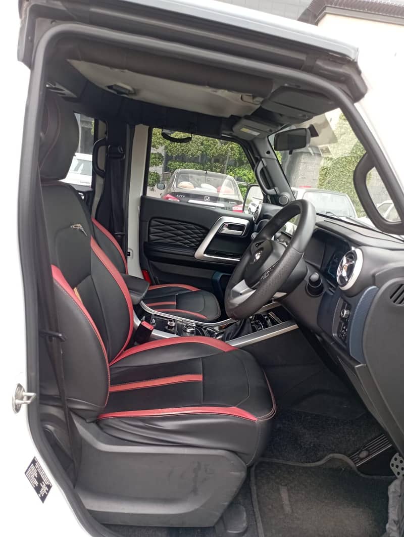 BAIC BJ40 Plus 2022 0