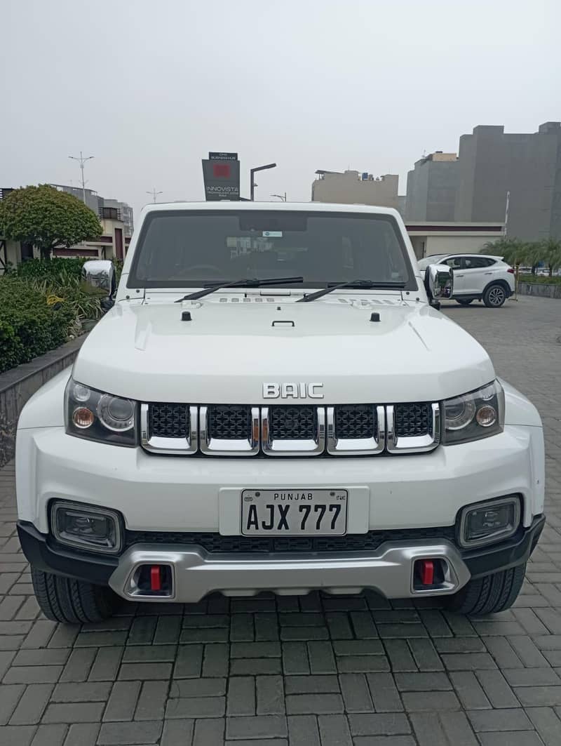 BAIC BJ40 Plus 2022 4