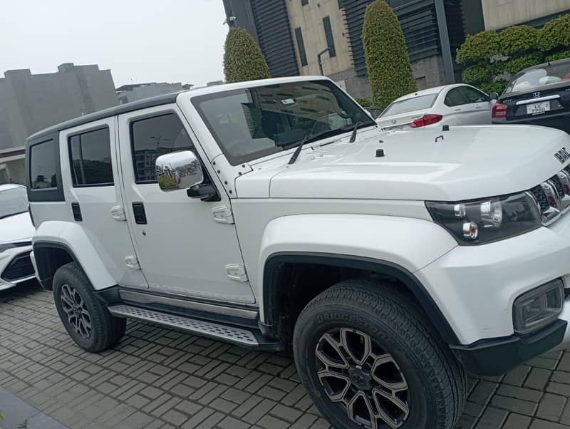 BAIC BJ40 Plus 2022 9