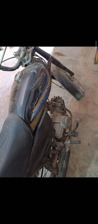SUPER POWER 2018 CD70