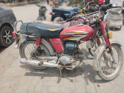 YAMAHA 4 YD 100