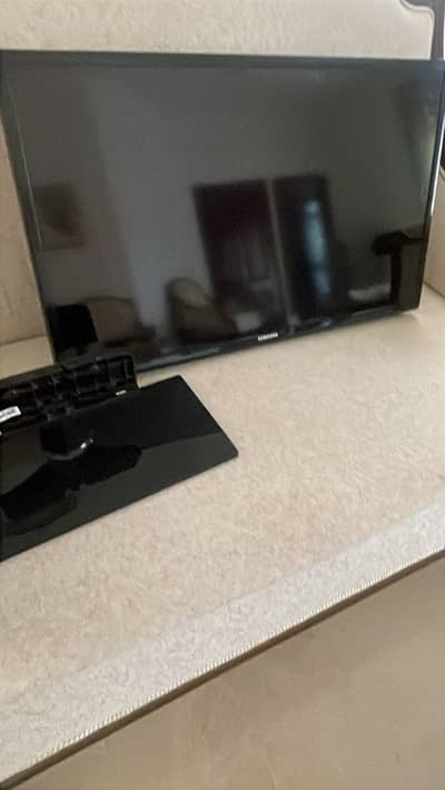 Original SUMSUNG 32 Smart LED TV 03313130099