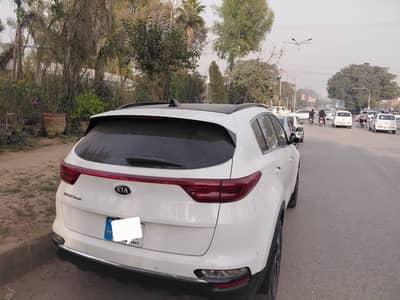 **KIA Sportage AWD 2020 – Islamabad Registered | White | Excellent Con