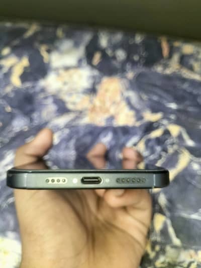 Apple iPhone 15 plus