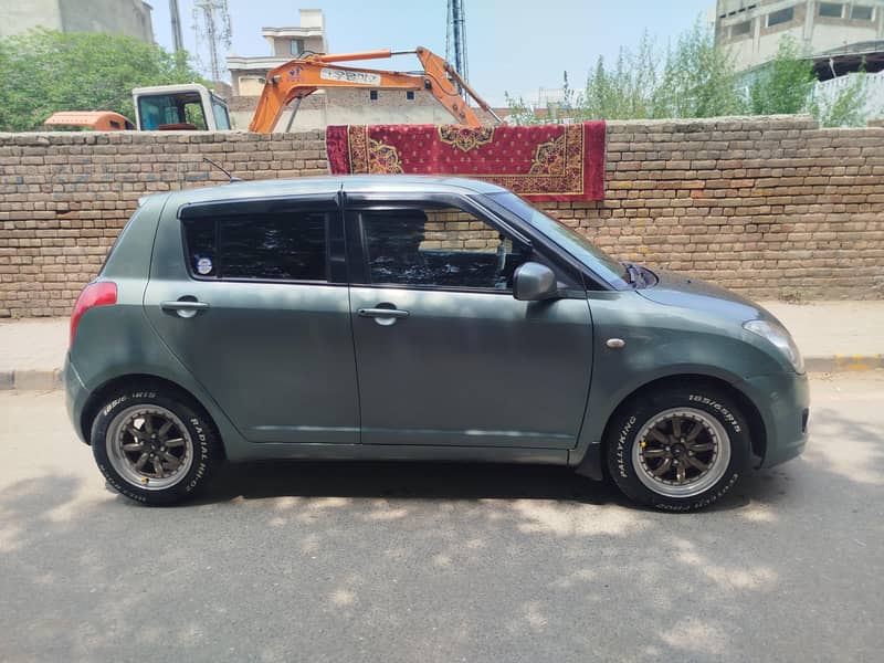 Suzuki Swift 2012 4