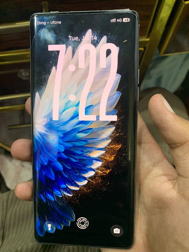 Tecno CAMON 40 Pro plus 5