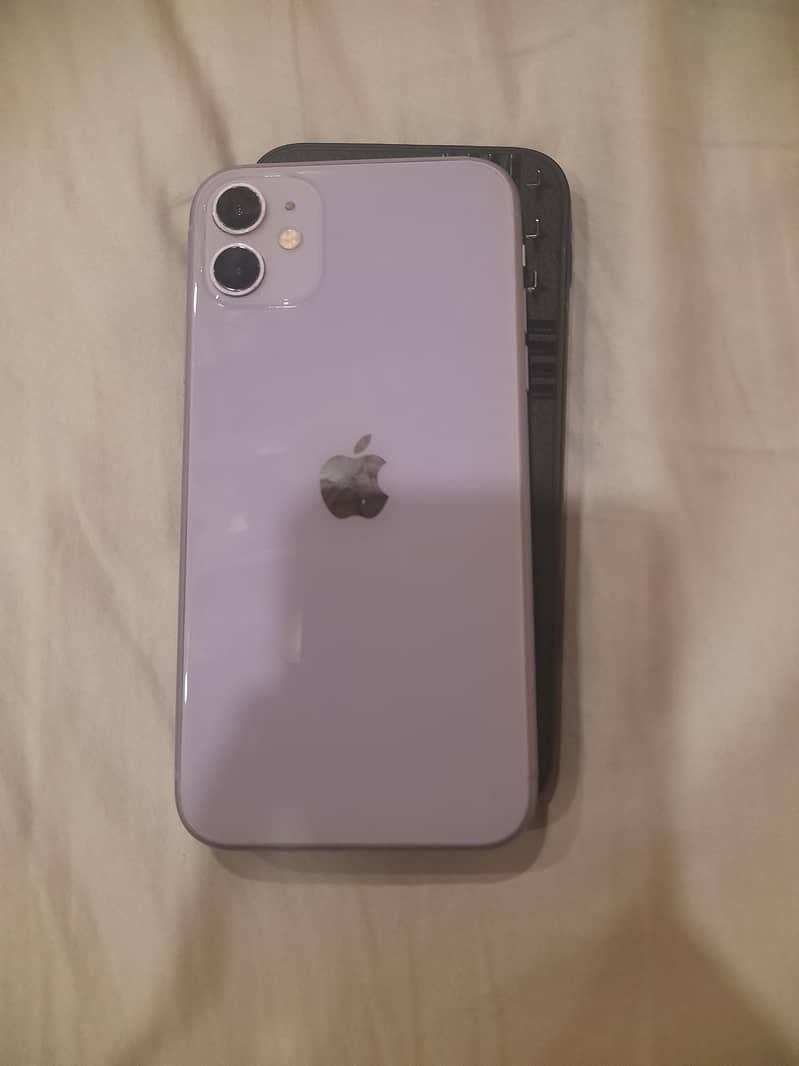 Apple iPhone 11 0