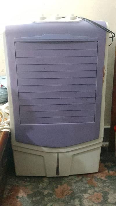Local cooler in good condition