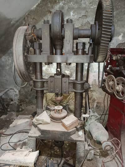 Factory Machinery (Lathe, power press, hand press, varma, etc)