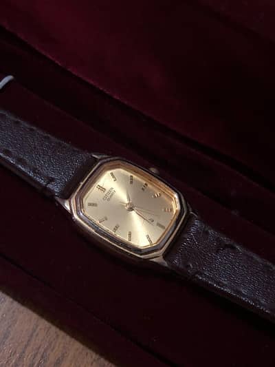 Original Vintage Citizen Quartz Watch (Japan) 1980s