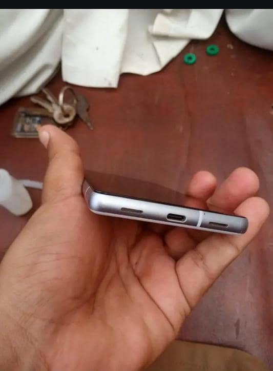 Google Pixel 7a 1
