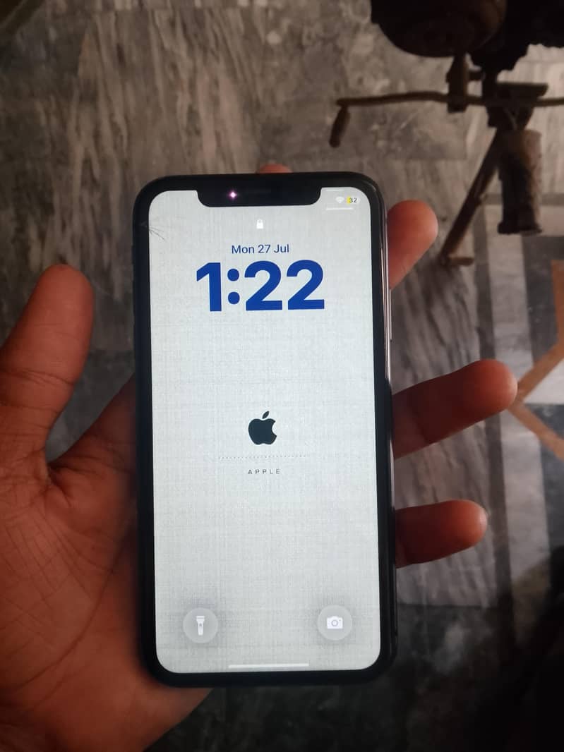 Apple iPhone 11 1
