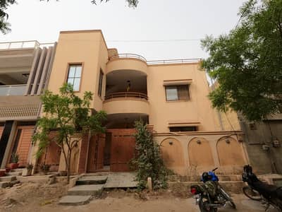 A Prime Location House Of 240 Square Yards In Karachi