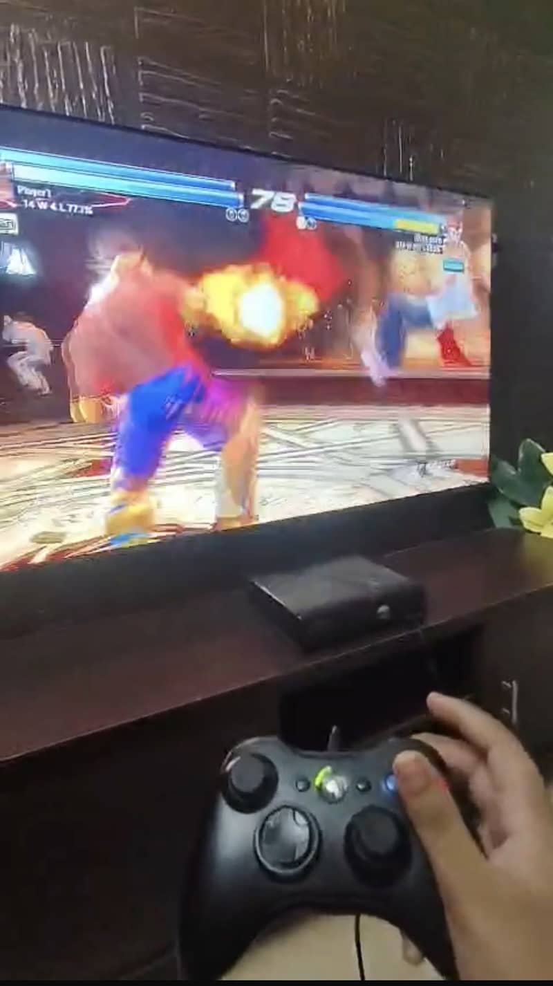 Xbox 360 console 4