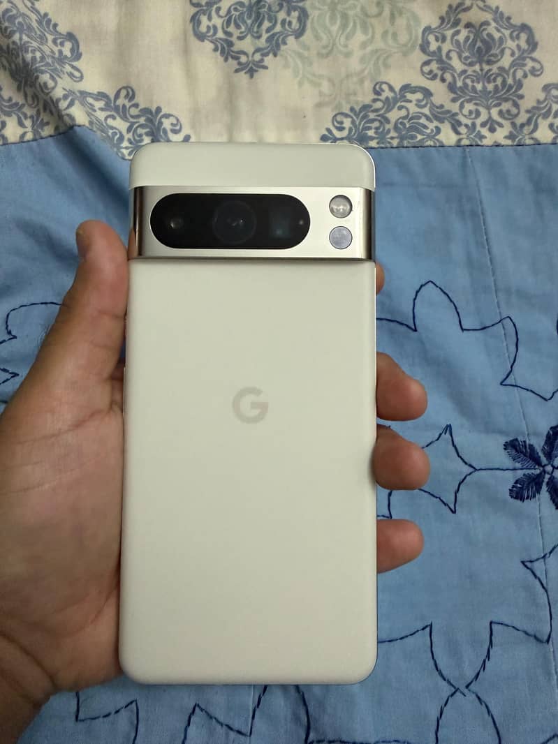 Google Pixel 8 Pro 7