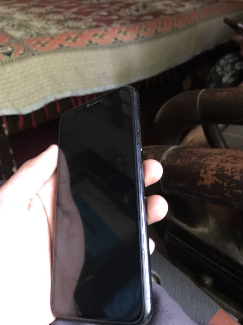 Apple iPhone X 1