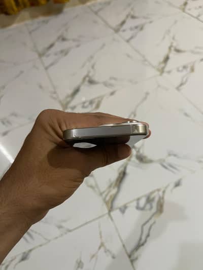 Apple iPhone 15 Pro