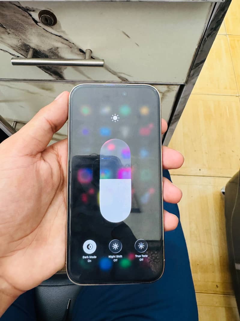 Apple iPhone 14 Pro 2