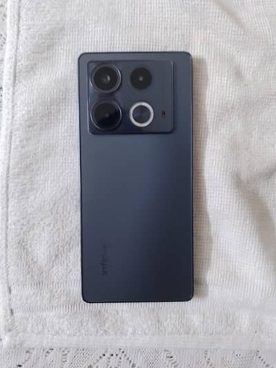 Infinix Note 40