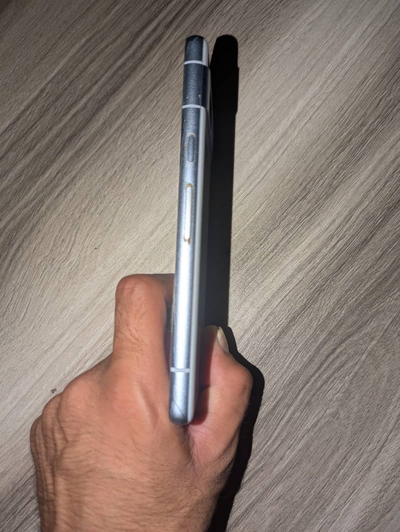 google pixel 7a 2