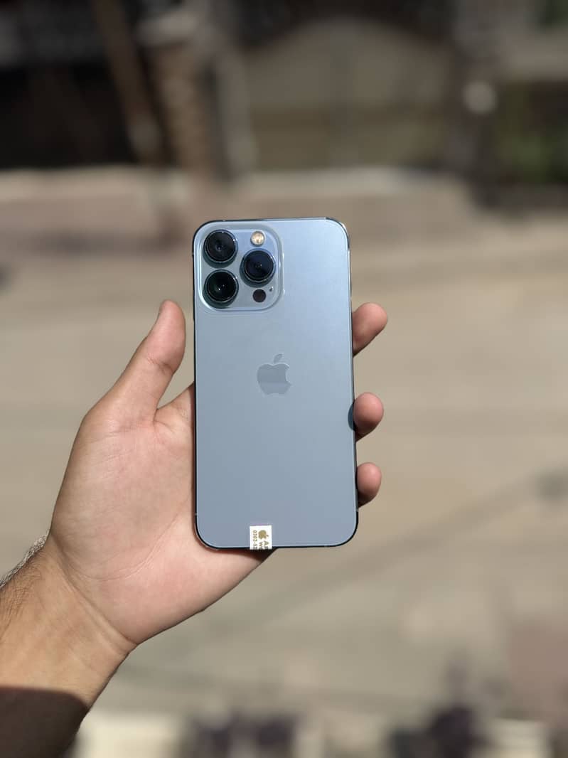 IPHONE 13 PRO 3