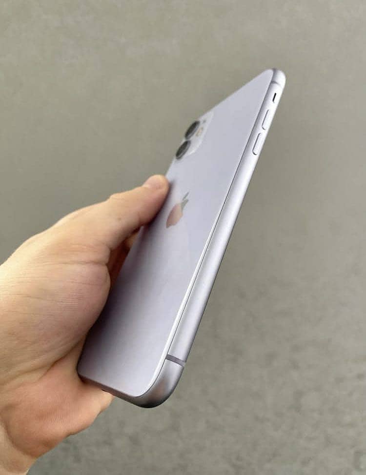 Apple iPhone 11 3