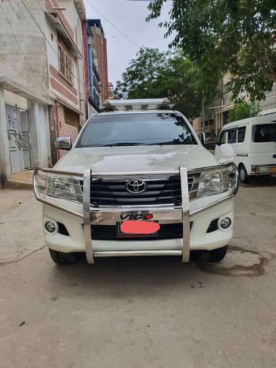 Toyota Hilux 2015 bumper to bumper genuine