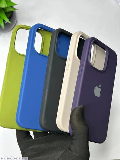 iPhone 14 premium phone case