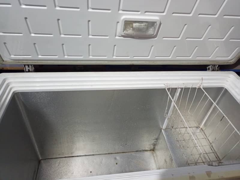 deep freezer 1
