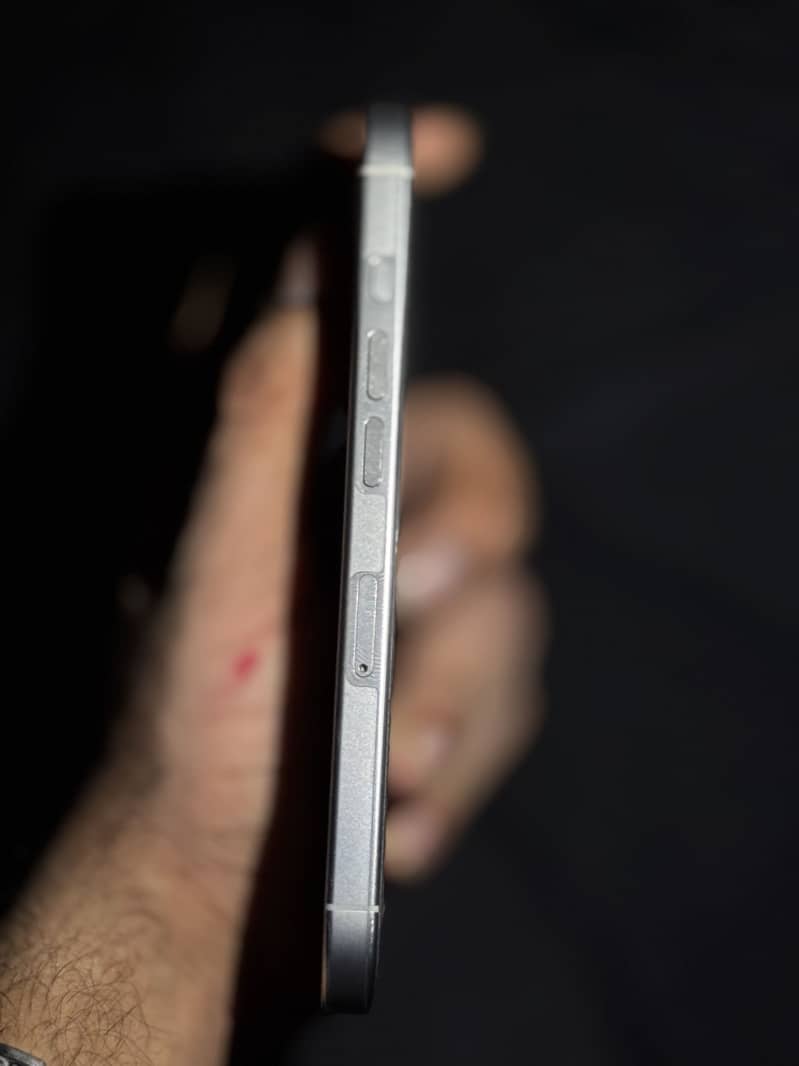 16 pro 2
