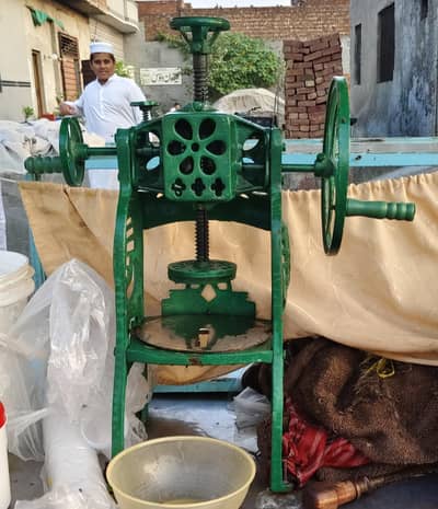 i am selling gola ice cream machine with falooda machine