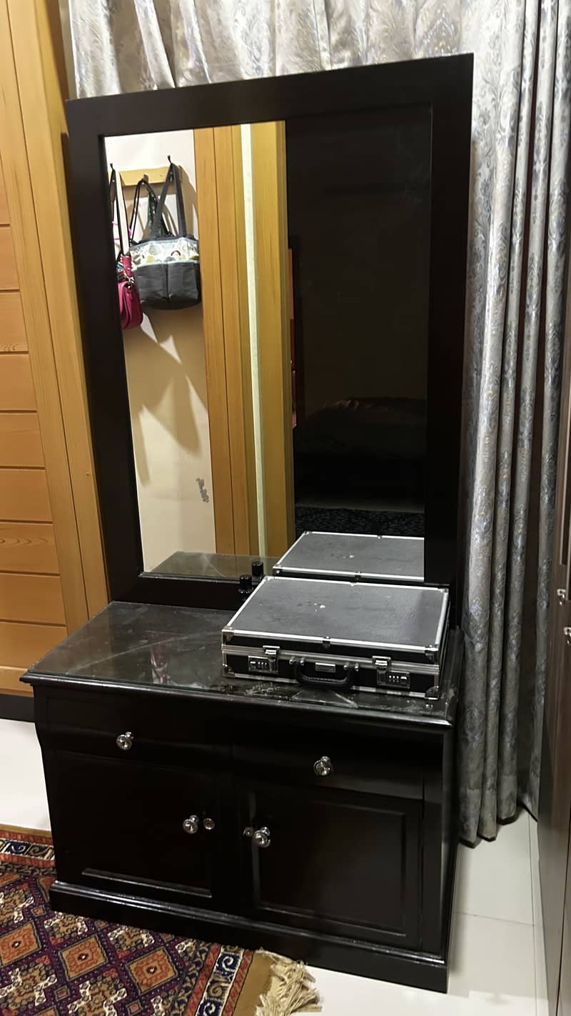 BED SET | Double Bed | Dressing Table | 2 Side Tables 6