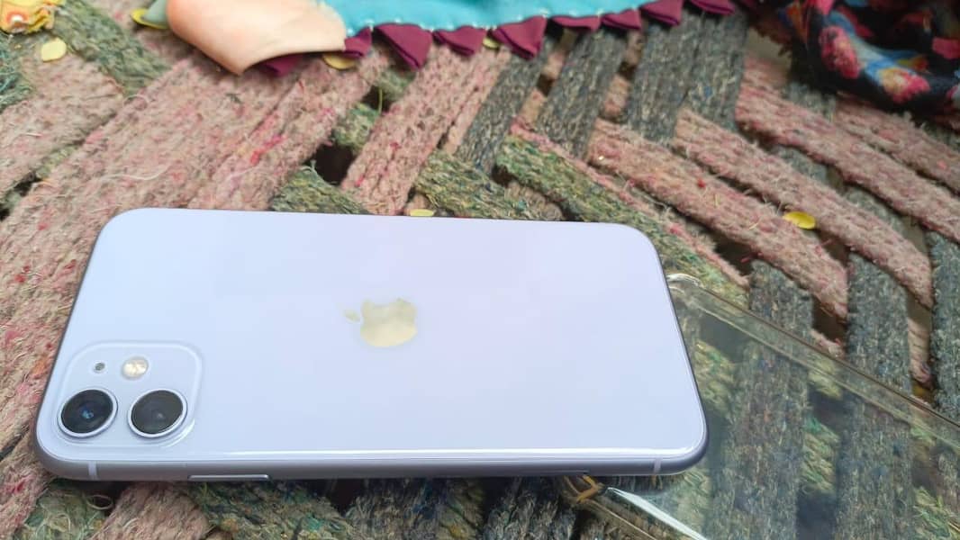 Apple iPhone 11 1