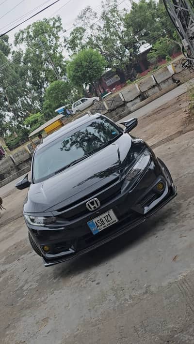 Honda Civic 1.8 oriel 2020 Black