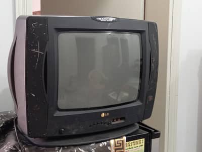 LG tv for sale