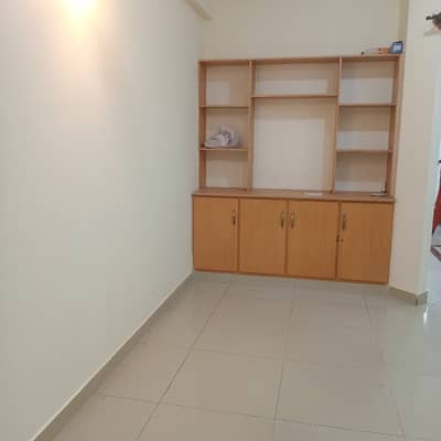 2 Bed Flat For Rent In G11